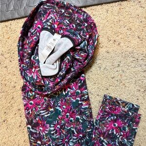 lululemon athletica Floral Leggings - Pink and Black